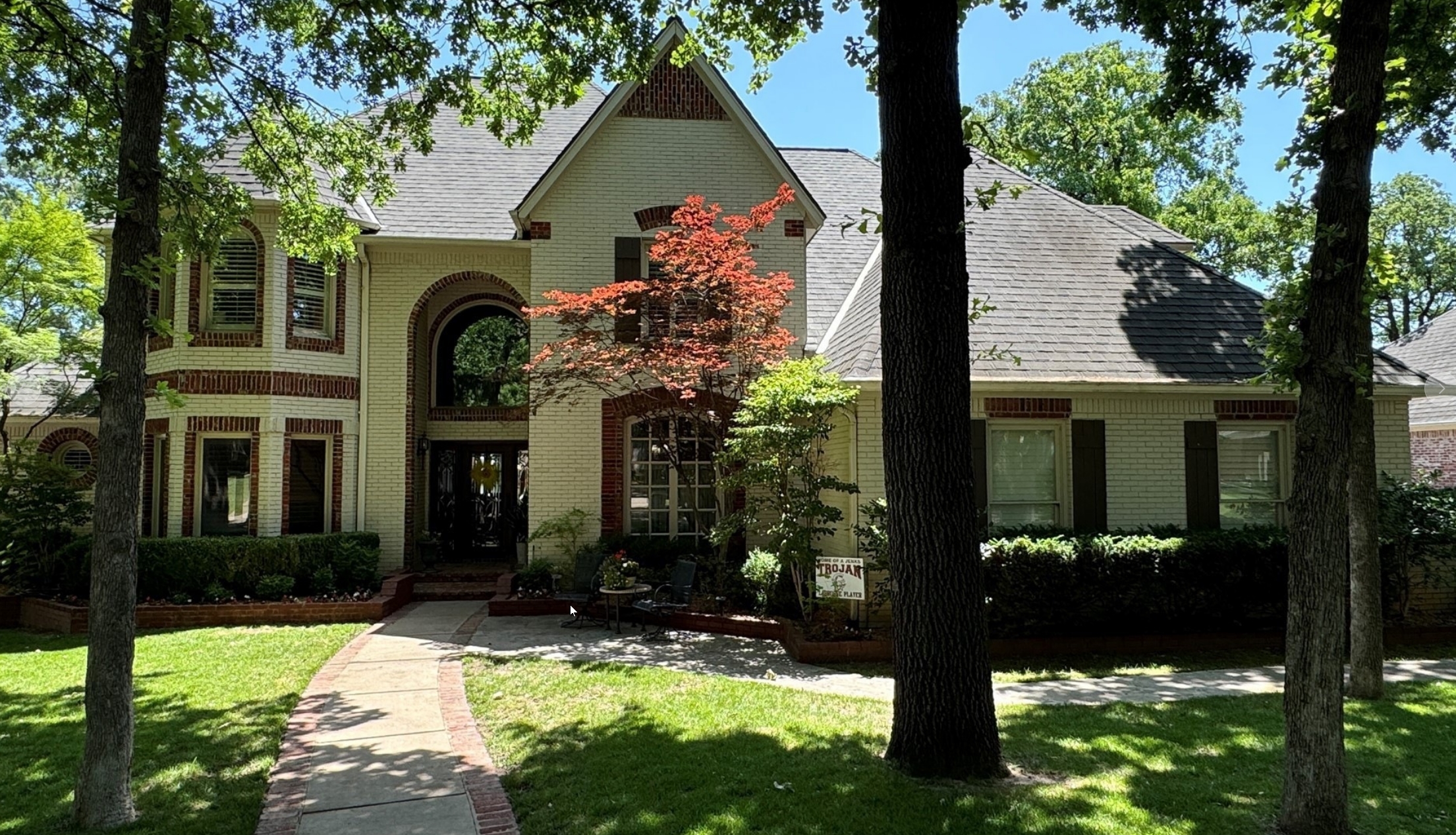 Featured JGM home